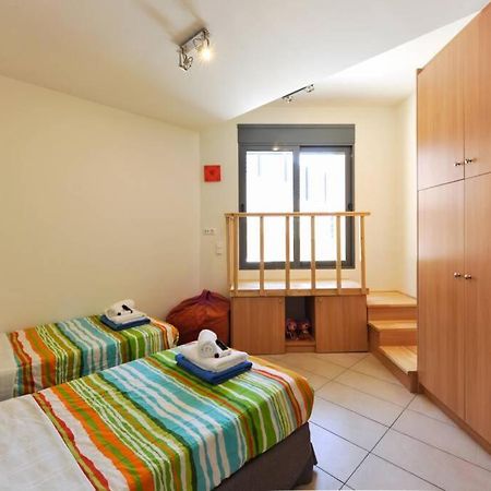 Wonderful Eco Friendly Villa Augustine Ampelo Kültér fotó